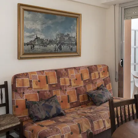 Apolo, 5º- 30 Appartement *